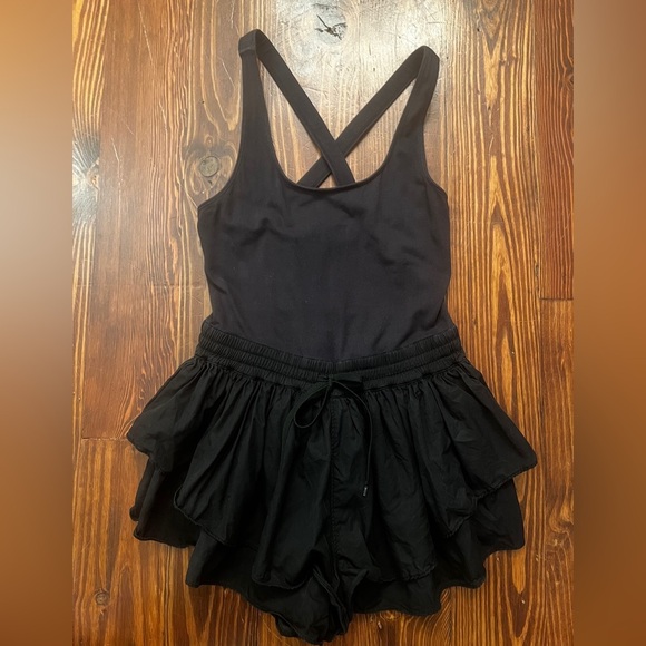 FREE PEOPLE FP MOVEMENT Black Sleeveless Crossback Prima Shortsie One Piece - Picture 2 of 6